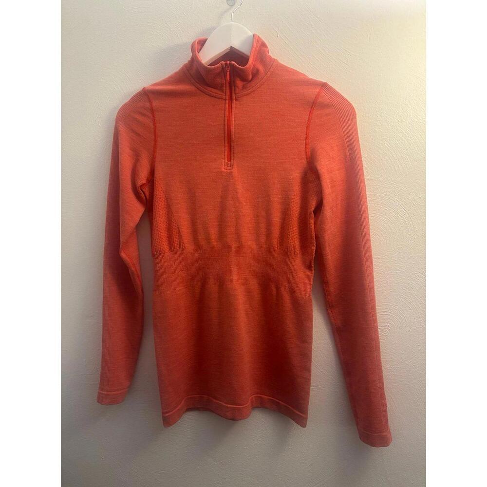 The North Face Quarter Zip Long Sleeve Pullover Size Medium